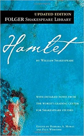 Hamlet (Folger Library Shakespeare) Mass Market Paperback – by William Shakespeare