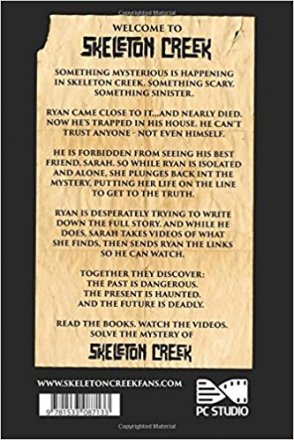 Skeleton Creek by Patrick Carman - Paperback Fiction
