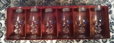 Sinfonie Six (6) Gold Rim Liqueur Glasses Schnapskelche Made in Germany NEW